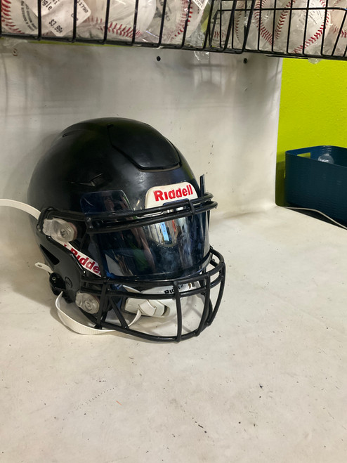Vist Large View of Product Image Which is Used Riddell SPEED FLEX SML FB Helmet Black SM