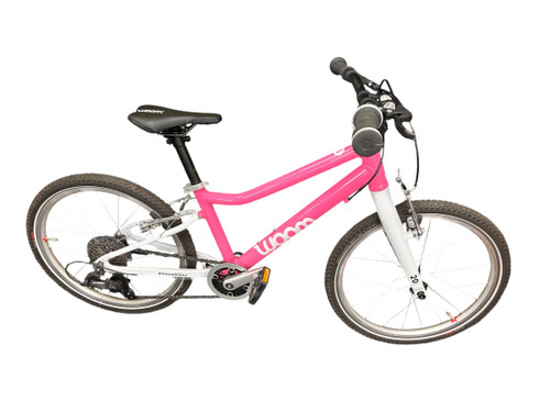 Vist Large View of Product Image Which is Used WOOM GO 4 Mountain Bike Girls Pink 20"