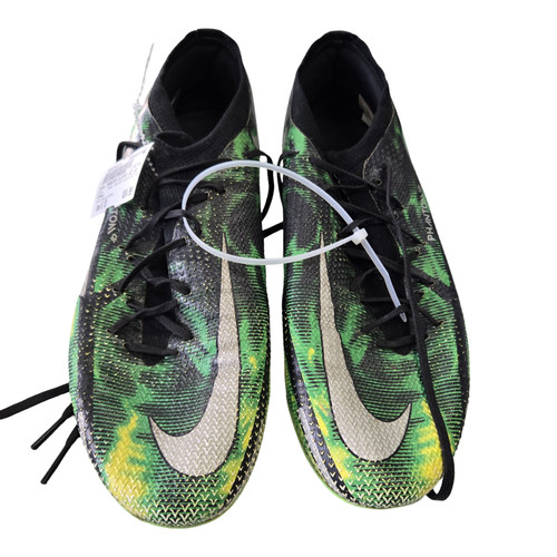 Vist Large View of Product Image Which is Used Nike PHANTOM CLEATS SZ 10 Soccer Cleats Kelly green Senior 10