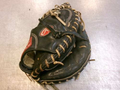 Vist Large View of Product Image Which is Used Rawlings PRO PREFERRED BB/SB Catchers RH Throw Black 33"
