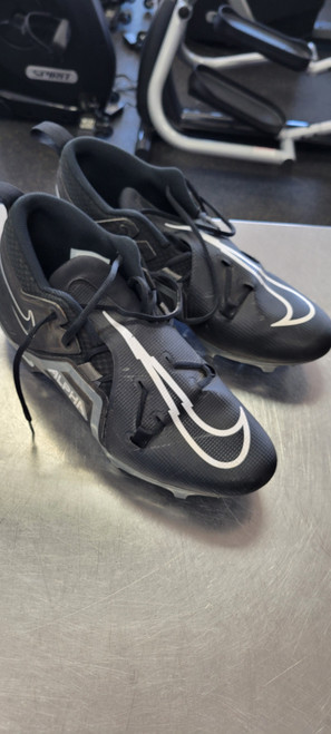 Vist Large View of Product Image Which is Used Nike Adult FB Cleats Black Senior 11.5