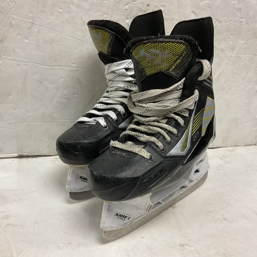 Vist Large View of Product Image Which is Used True CATALYST 5 Senior Hockey Skate Black And Yellow Senior 6