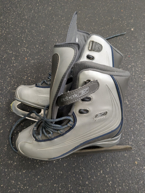 Vist Large View of Product Image Which is Used Reebok SOFT BOOT Womens Softboot Skate Grey Senior 9