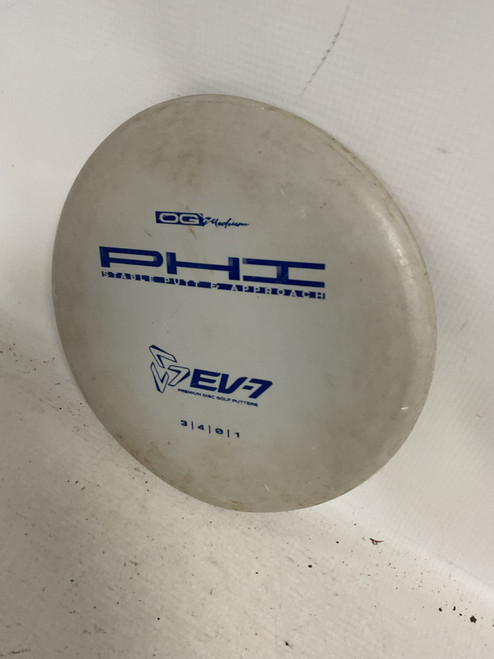 Vist Large View of Product Image Which is Used EV-7 PHI Disc Golf Putter Grey