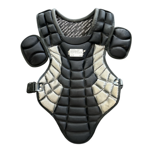 Vist Large View of Product Image Which is Used MacGregor B74 JR CHEST PROTECTOR 