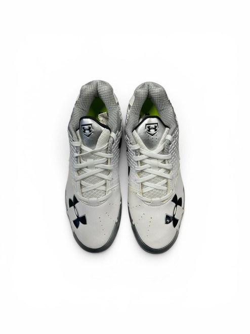 Vist Large View of Product Image Which is New Under Armour UNDER ARMOUR C-LOW DT CLEATS BB/SB Cleats White Senior 9