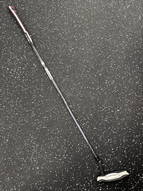 Vist Large View of Product Image Which is Used Odyssey VERSA 1 Mens Putter RH