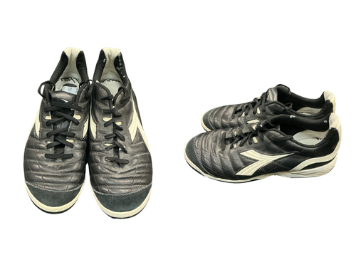 Vist Large View of Product Image Which is Used Diadora Soccer Indoor Shoes Black Senior 8.5