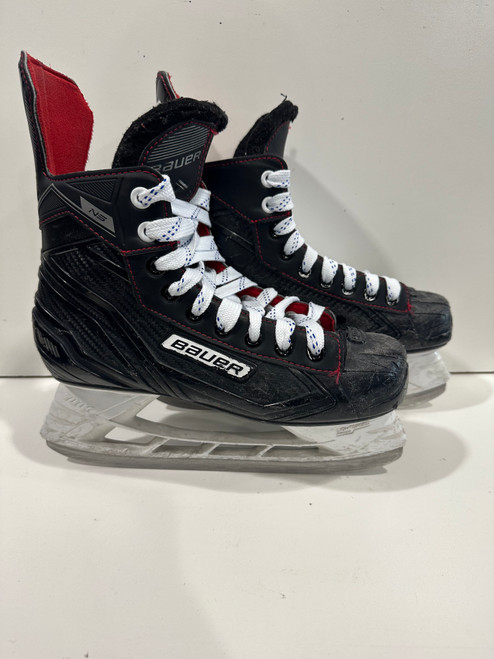 Vist Large View of Product Image Which is Used Bauer NS SZ 5 Intermediate Hockey Skate Intermediate 5.0