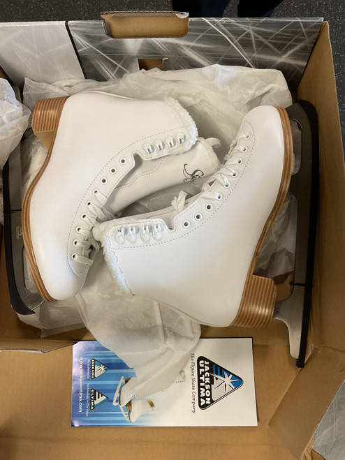 Vist Large View of Product Image Which is New Jackson ULTIMA WomensFigure Skate White Senior 8