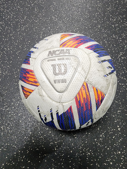 Vist Large View of Product Image Which is Used Wilson VIVIDO All Size Soccer Ball White 5