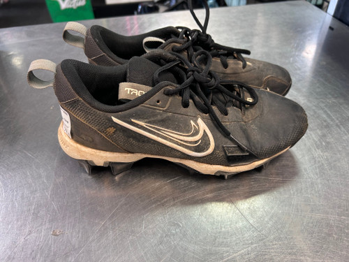 Vist Large View of Product Image Which is Used Nike MIKE TROUT BB/SB Cleats Black Junior 06