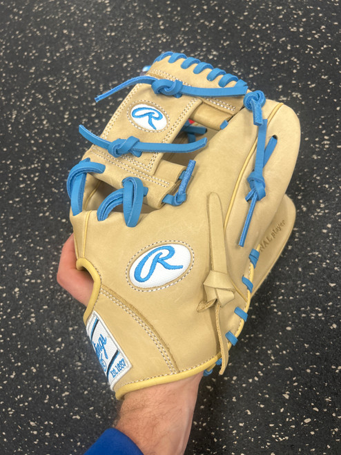 Vist Large View of Product Image Which is Used Rawlings GGE115ICCB BB/SB Glove RH Throw Tan 11 1/2"