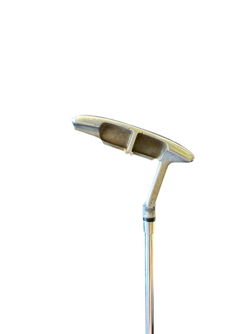 Vist Large View of Product Image Which is Used PUTTER Mens Putter RH