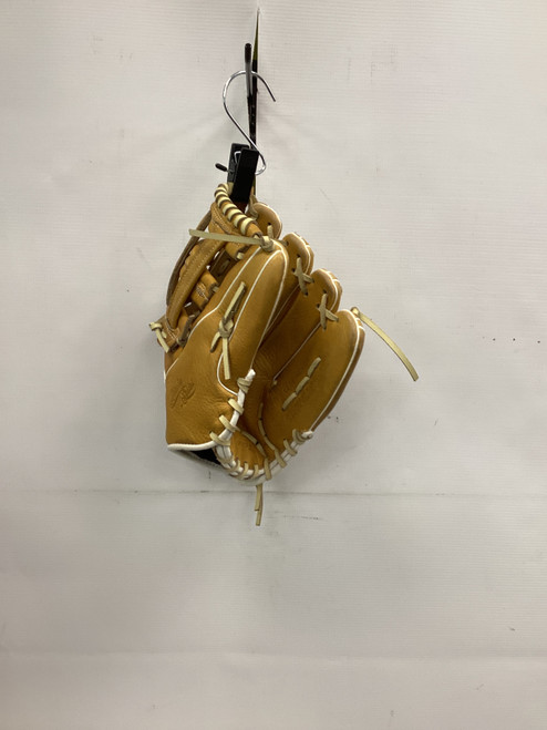 Vist Large View of Product Image Which is Used Marucci ACADIA SERIES M TYPE BB/SB Glove RH Throw Yellow 12"