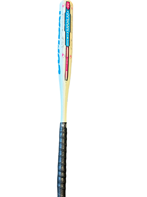 Vist Large View of Product Image Which is Used Combat MAXUM   30 -12 BB/SB Fastpitch Bat 30"