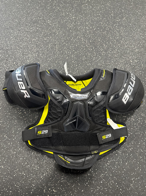 Vist Large View of Product Image Which is Used Bauer SURPEME S29 SP Junior Shoulder Pads LG