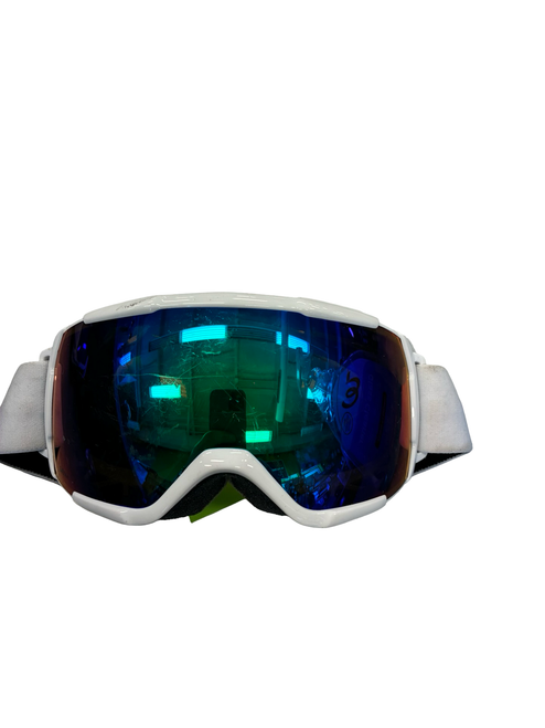 Vist Large View of Product Image Which is Used Smith Snow Goggles Adult White