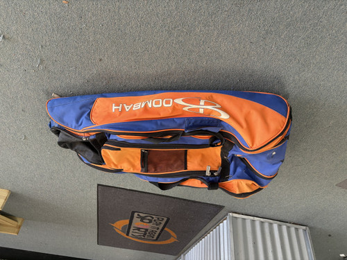 Vist Large View of Product Image Which is Used OOMBAH CATCHERS BAG BB/SB Player Wheeled Bag None