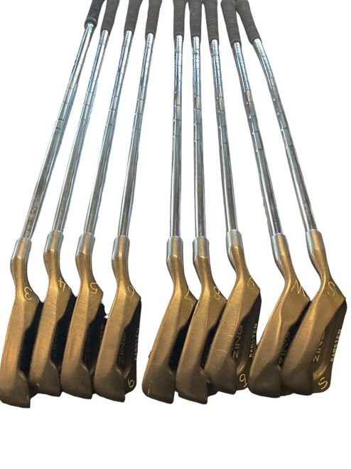 Vist Large View of Product Image Which is Used Ping ZING 2 BLACK DOT Mens Iron Set RH 3I-SW