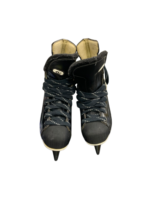 Vist Large View of Product Image Which is Used CCM TACKS 452 Junior Hockey Skate Junior 03.5