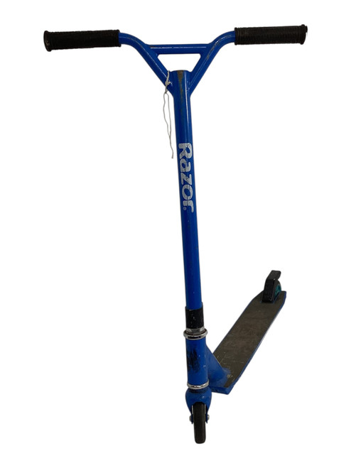 Vist Large View of Product Image Which is Used Razor EL DORADO Scooter Royal Blue