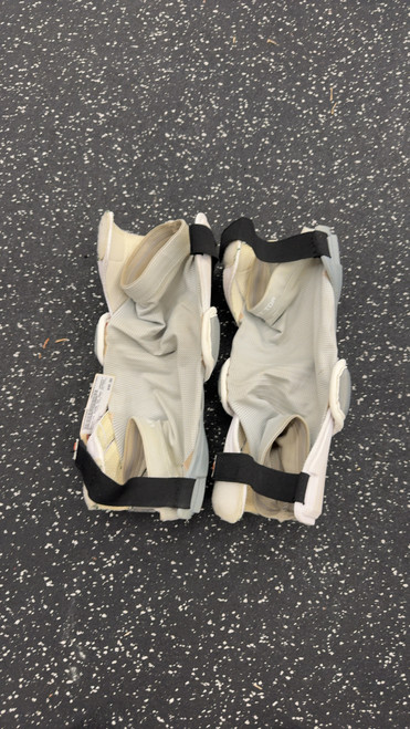 Vist Large View of Product Image Which is Used Maverik ROME RX3 ARM PADS Lacrosse Arm Pads/Guards White LG
