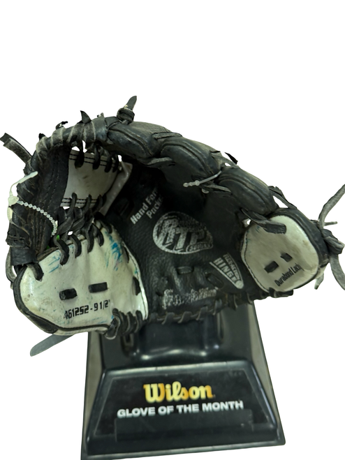 Vist Large View of Product Image Which is Used Franklin 4612S2 T-Ball Glove RH Throw Black 9 1/2"