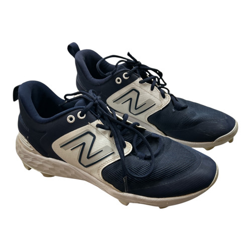 Vist Large View of Product Image Which is Used New Balance 3000 BB CLEATS 10.5 BB/SB Cleats White And Navy Blue Senior 10.5