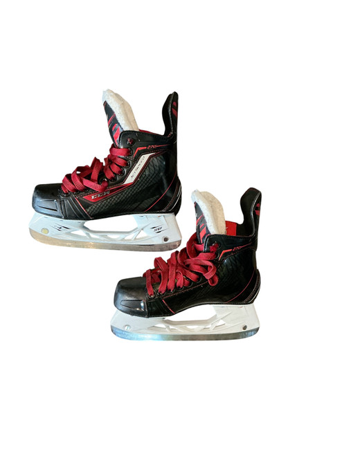 Vist Large View of Product Image Which is Used CCM JETSPEED 270 Junior Hockey Skate Junior 04