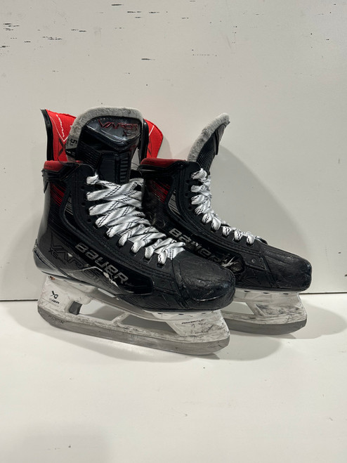 Vist Large View of Product Image Which is Used Bauer X5 PRO Senior Hockey Skate Senior 5.5