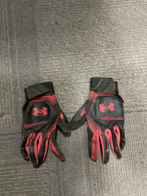 Vist Large View of Product Image Which is Used Under Armour BB/SB Batting Gloves Red MD