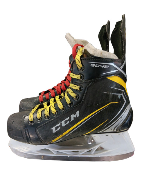 Vist Large View of Product Image Which is Used CCM 9042 Senior Hockey Skate Senior 6