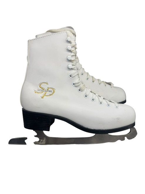 Vist Large View of Product Image Which is Used CCM 30 SP WomensFigure Skate White Senior 6