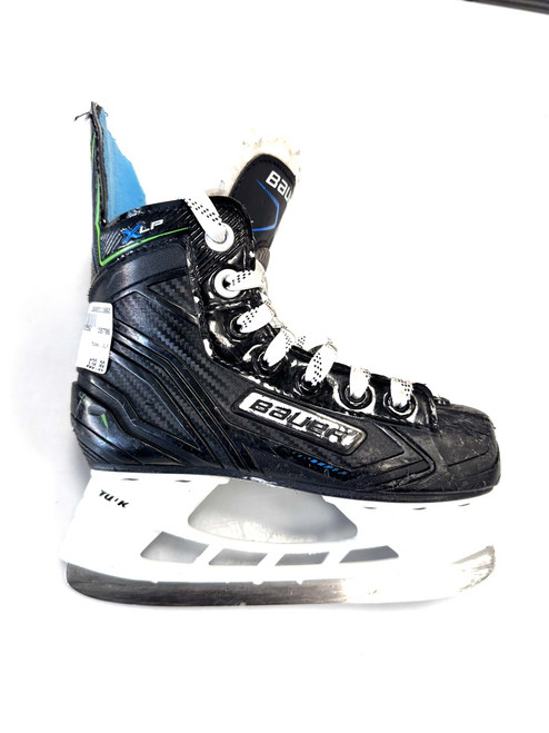 Vist Large View of Product Image Which is Used Bauer XLP Youth Hockey Skate Youth 11.0