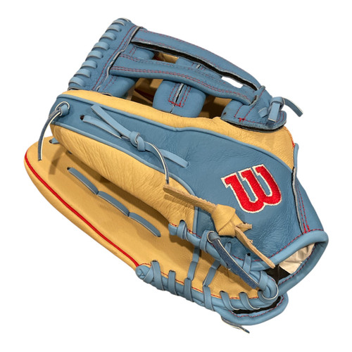 Vist Large View of Product Image Which is Used Wilson A04LB2612 BB/SB Glove LH Throw Tan 12"