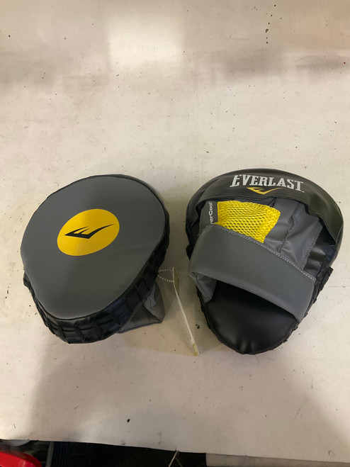 Vist Large View of Product Image Which is Used Everlast Boxing Pads Black