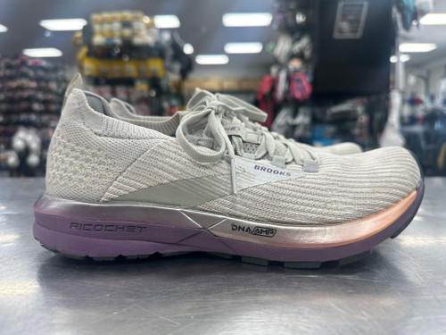 Vist Large View of Product Image Which is Used Brooks RICOCHET 2 Running/X-Train Shoes W Senior 7.5