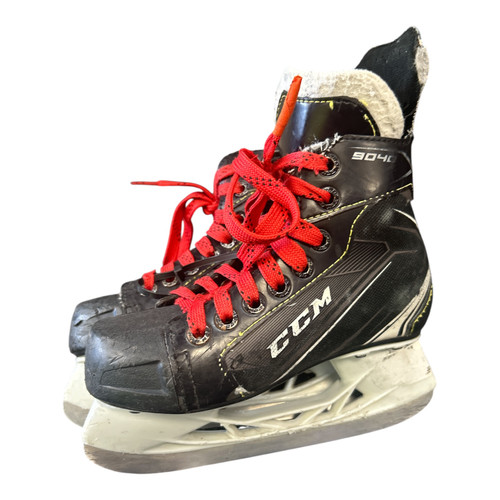 Vist Large View of Product Image Which is Used CCM TACKS 9040 Youth Hockey Skate Youth 13.0