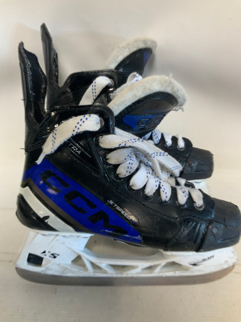 Vist Large View of Product Image Which is Used CCM JETSPEED XTRA Senior Hockey Skate Senior 5.5