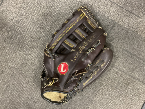 Vist Large View of Product Image Which is Used Louisville Slugger TPS BB/SB Glove RH Throw Black 13 1/2"