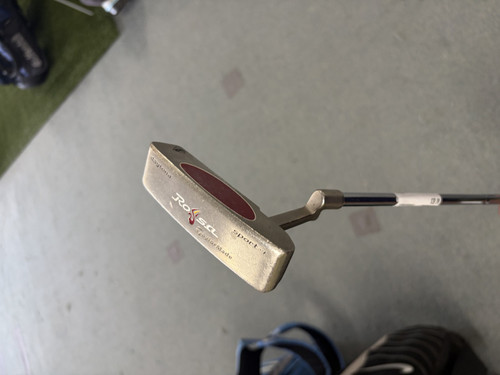 Vist Large View of Product Image Which is Used Taylormade ROSA Mens Putter RH