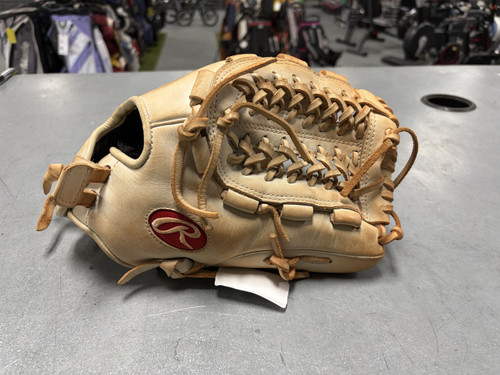 Vist Large View of Product Image Which is Used Rawlings LIBERTY ADVANCED BB/SB Glove RH Throw None 12 1/2"