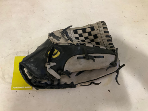 Vist Large View of Product Image Which is Used Wilson A360 BB/SB Glove RH Throw Black 12 1/2"
