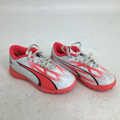 Vist Large View of Product Image Which is Used Puma ULTRA PLAY TT YTH 10.0 TURF SHOE Soccer Turf Shoes Pink Youth 10.0