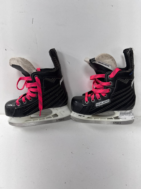 Vist Large View of Product Image Which is Used Bauer NEXUS 4000 Youth Hockey Skate Youth 11.0