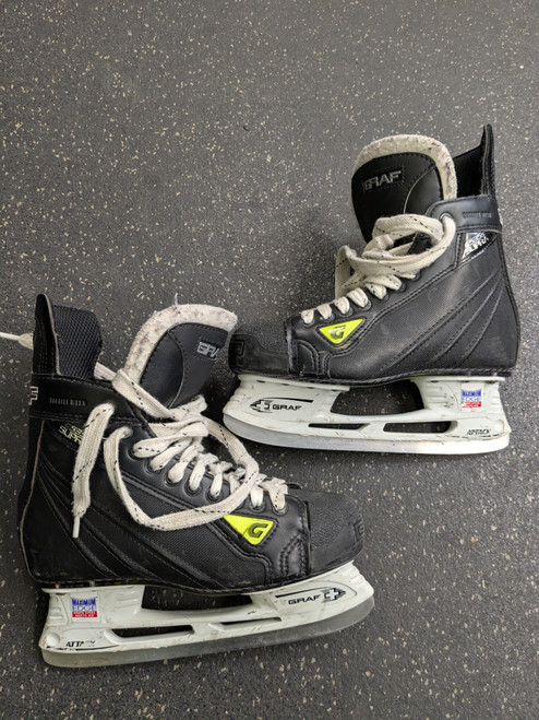 Vist Large View of Product Image Which is Used Graf G535S SUPRA Junior Hockey Skate Junior 04