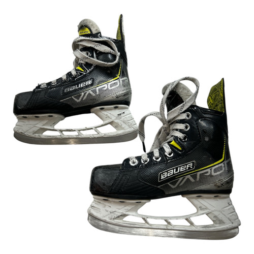 Vist Large View of Product Image Which is Used Bauer VAPOR 3X YTH 13.5 SKATES Youth Hockey Skate Black Youth 13.5