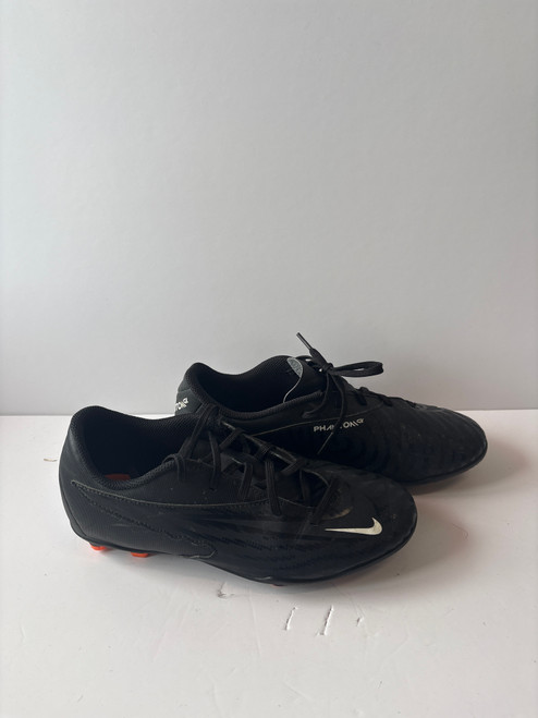 Vist Large View of Product Image Which is Used Nike Soccer Cleats None Senior 6