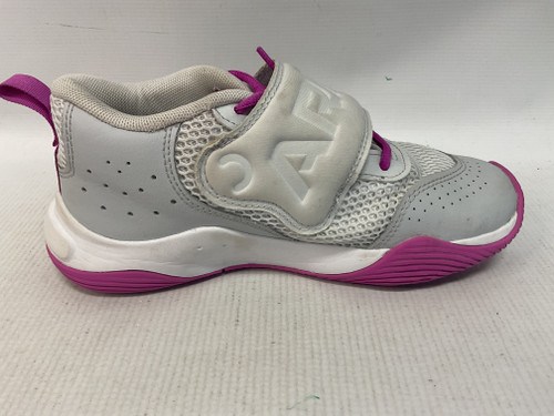 Vist Large View of Product Image Which is Used Under Armour Basketball Shoes Y White Junior 03